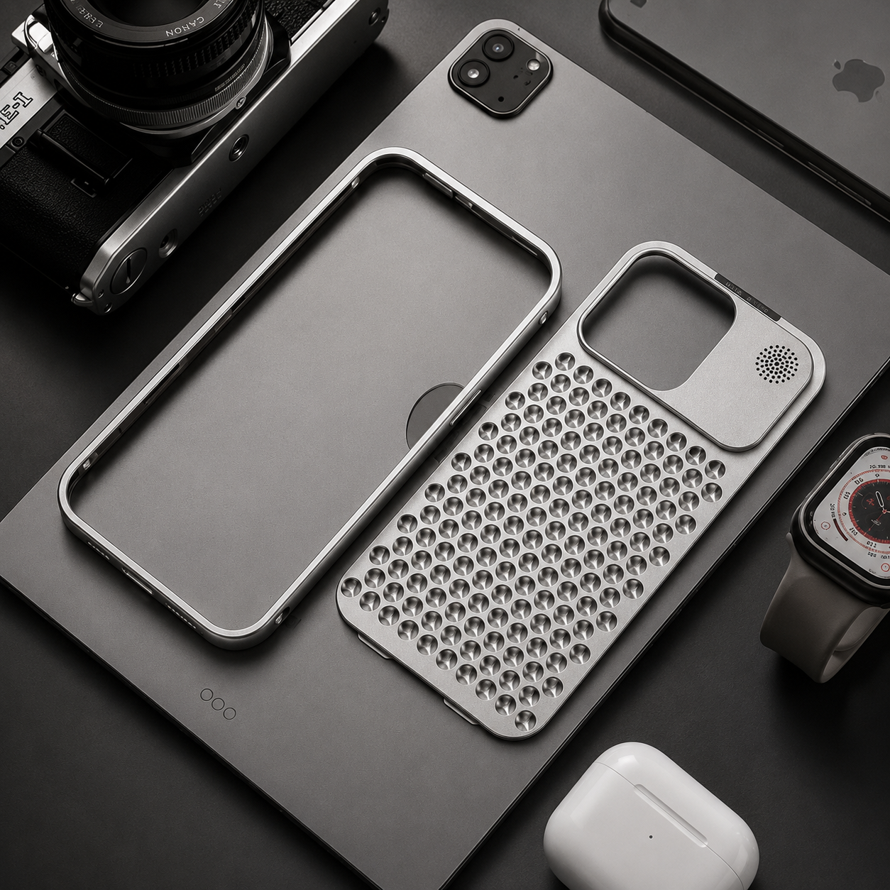 Premium iPhone Case MagSafe Compatible Aluminum Metal Frame Protective Cover Camera Lens Protection Shockproof Heat Dissipation Slim Lightweight Design