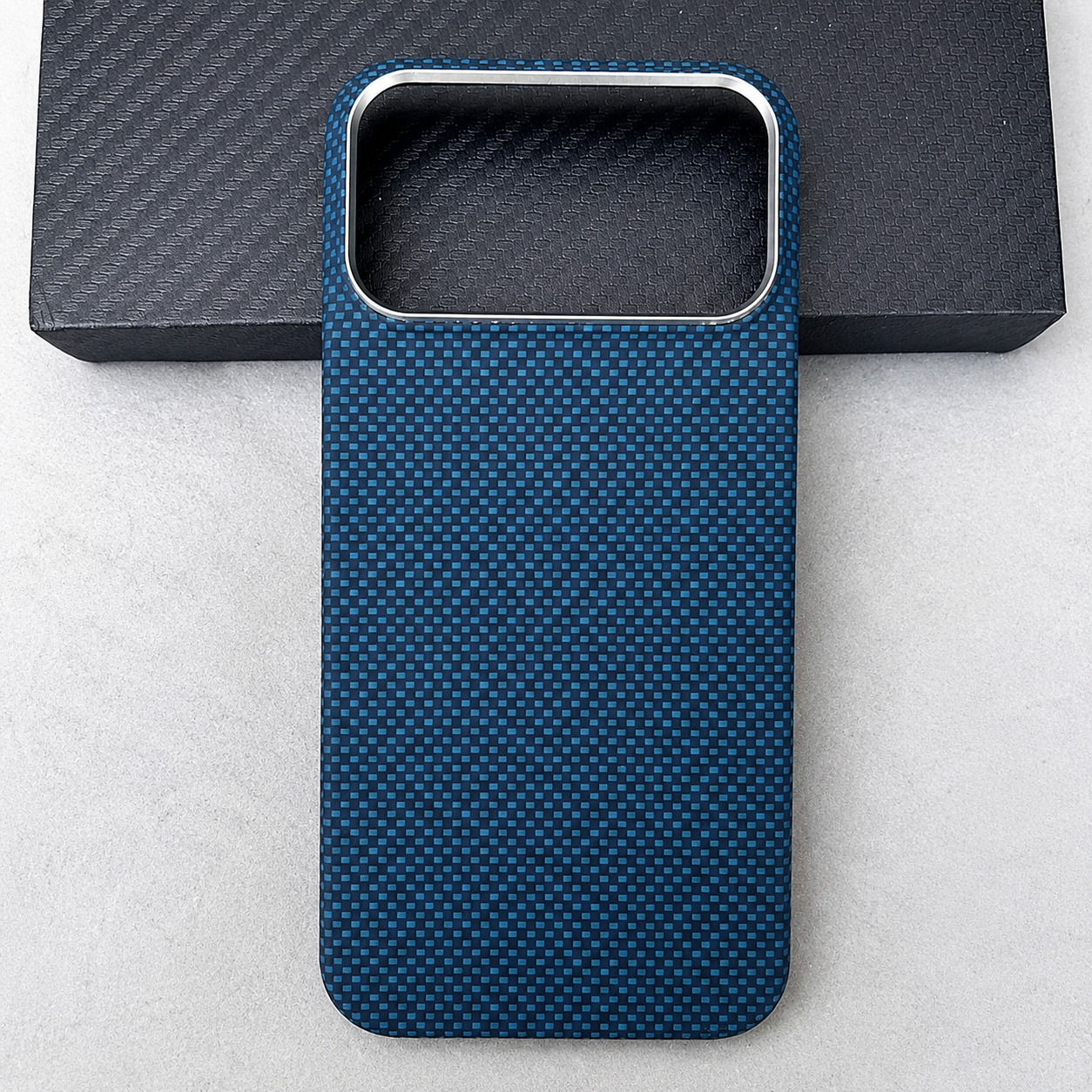 Premium iPhone Case MagSafe Compatible Real Carbon Fiber Aramid Cover Camera Lens Protection Lightweight Shockproof Anti Scratch Protective Design Finish