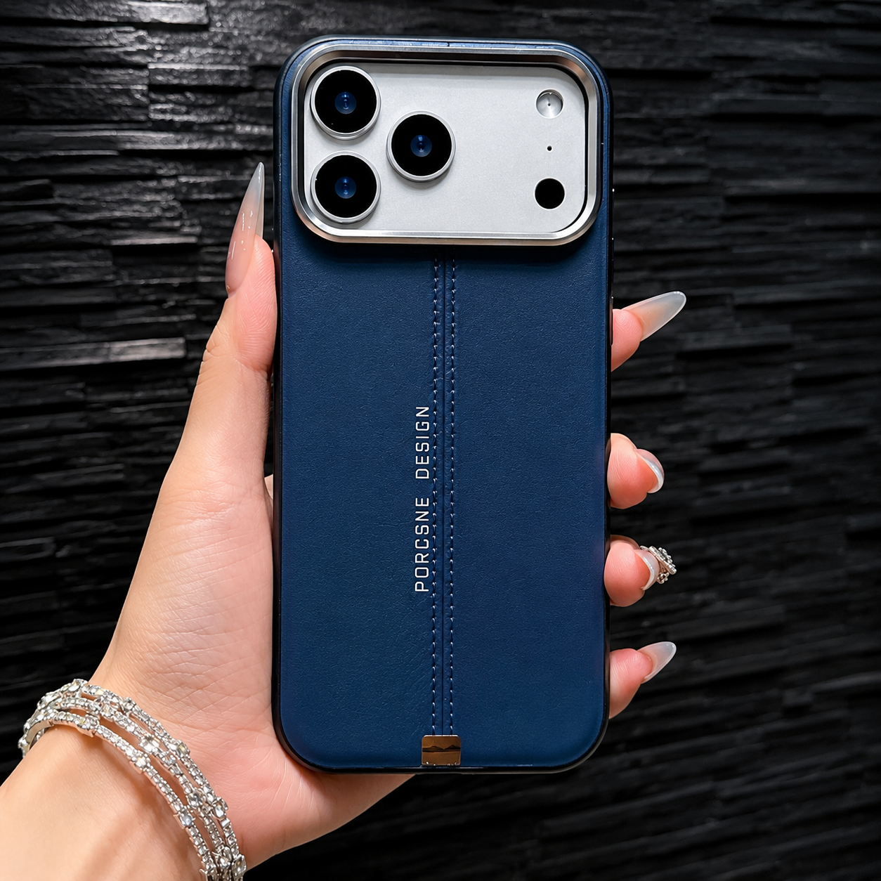 Premium iPhone Case Real Forged Carbon Fiber MagSafe Cover Shockproof Dual-Layer TPU Hybrid Lightweight Non-Slip Full-Coverage Protective Design