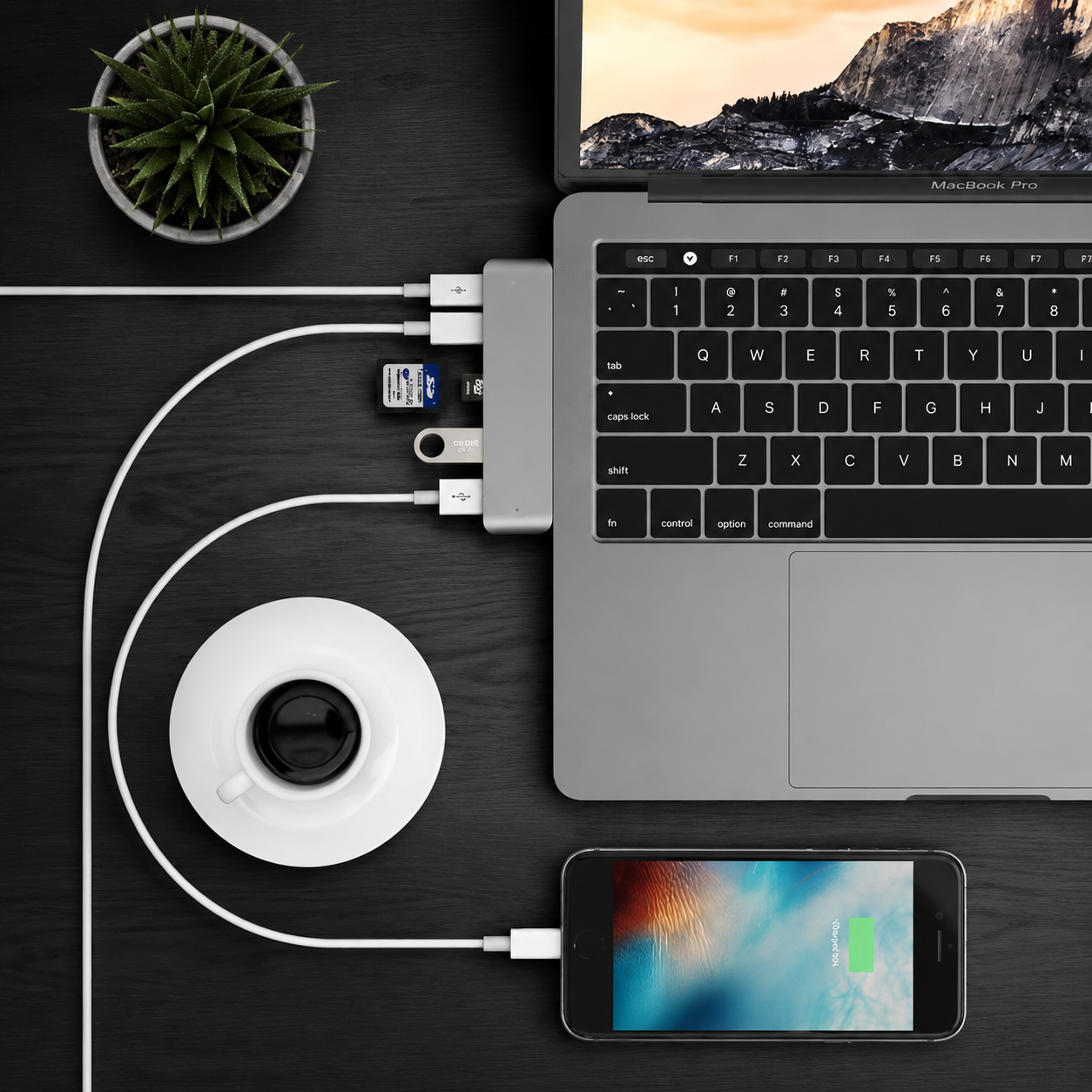Premium USB C Hub 4K HDMI Adapter Thunderbolt 3 Multiport Dock USB 3.1 PD Charging SD Card Reader Laptop MacBook Compatible Docking Station