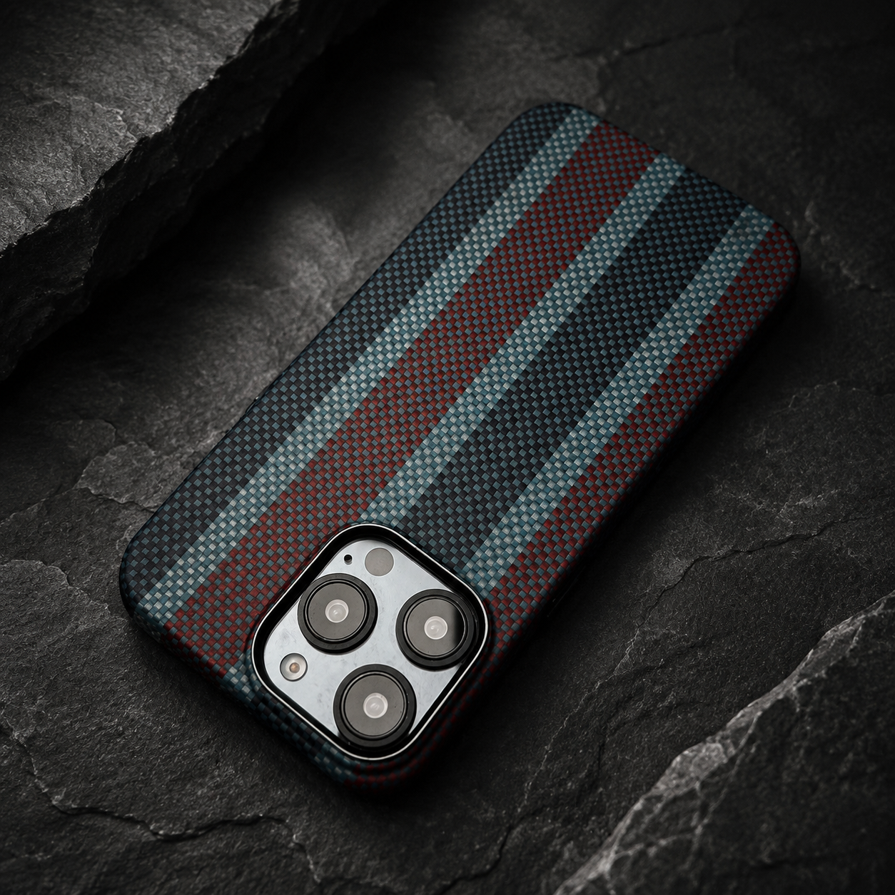 Premium iPhone Case Carbon Fiber Aramid Ultra-Thin Protective Cover Shockproof Anti-Fingerprint Full Back Lightweight MagSafe Compatible Design
