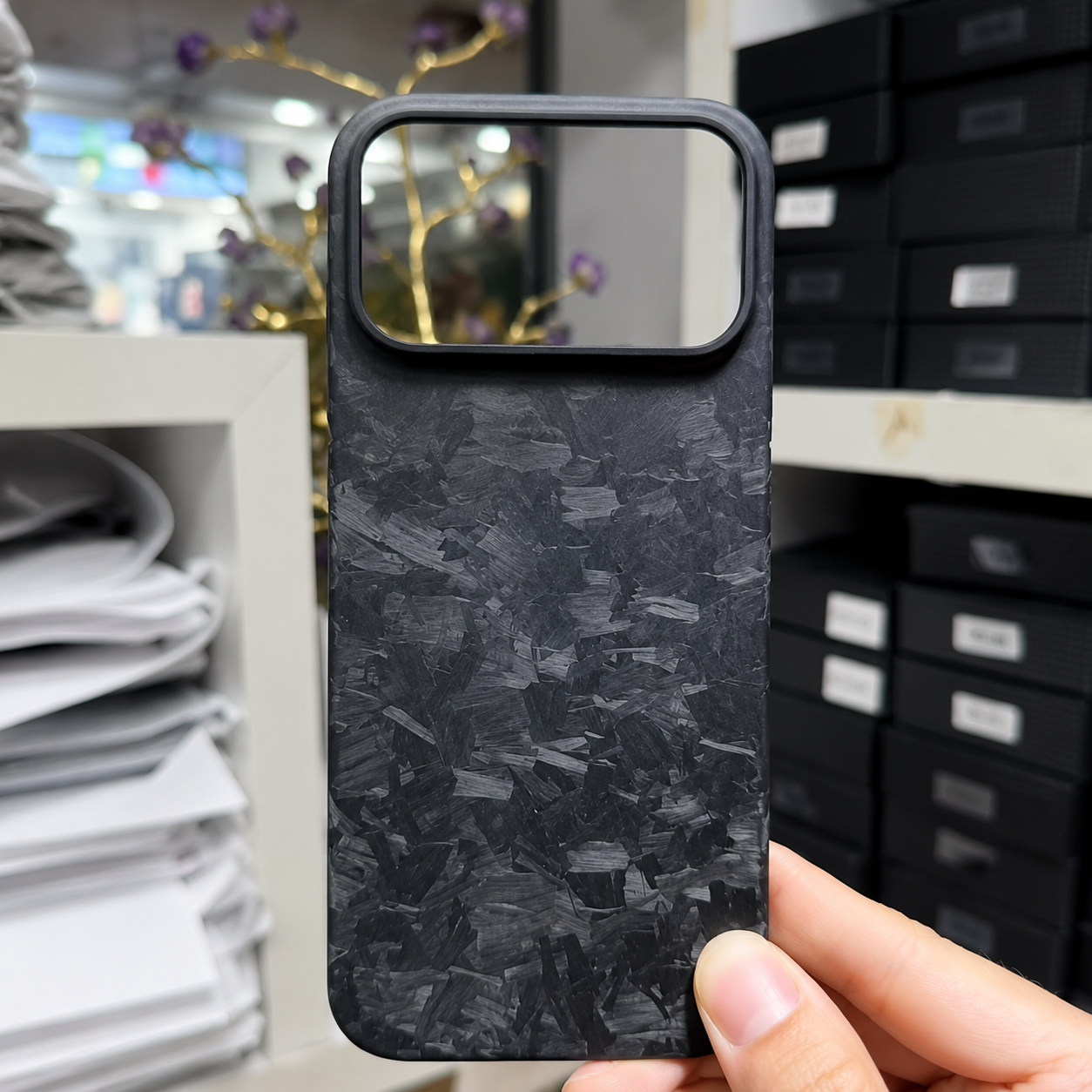 Premium iPhone Case Carbon Fiber Cover Shockproof Anti Fingerprint Non Slip Grip Ultra Thin Lightweight Durable Protective Case Business Design