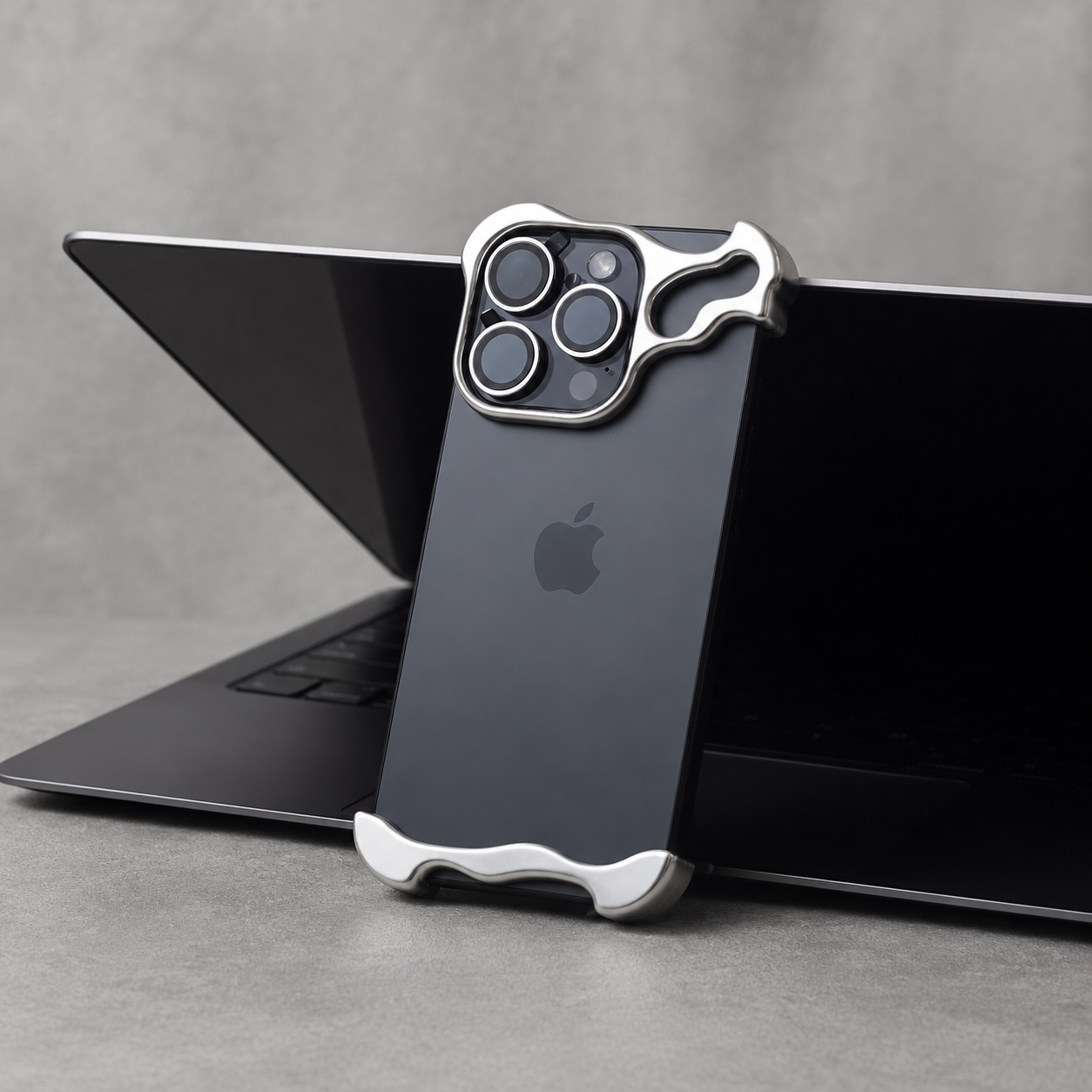 Premium iPhone Case MagSafe Compatible Aluminum Frame Protective Cover Camera Lens Protection Shockproof Ultra Thin Metal Bumper Frameless Design
