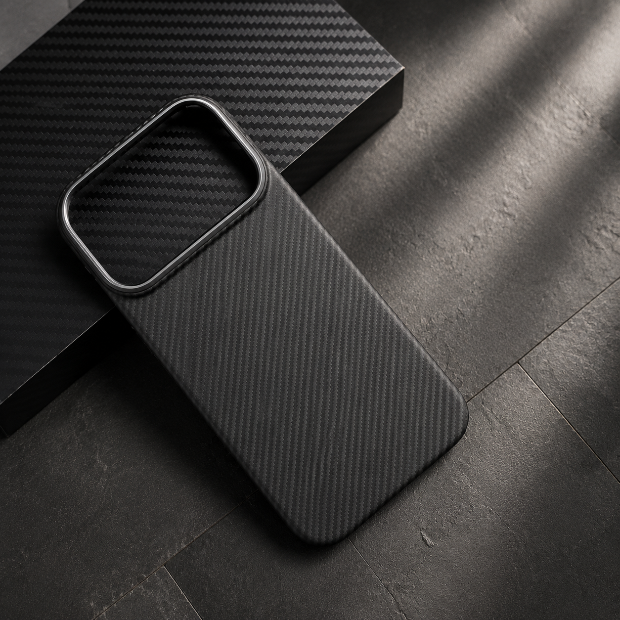 Premium iPhone Case MagSafe Compatible Camera Lens Protection Aramid Carbon Fiber Shockproof Cover Anti Scratch Ultra Thin Wireless Charging Design